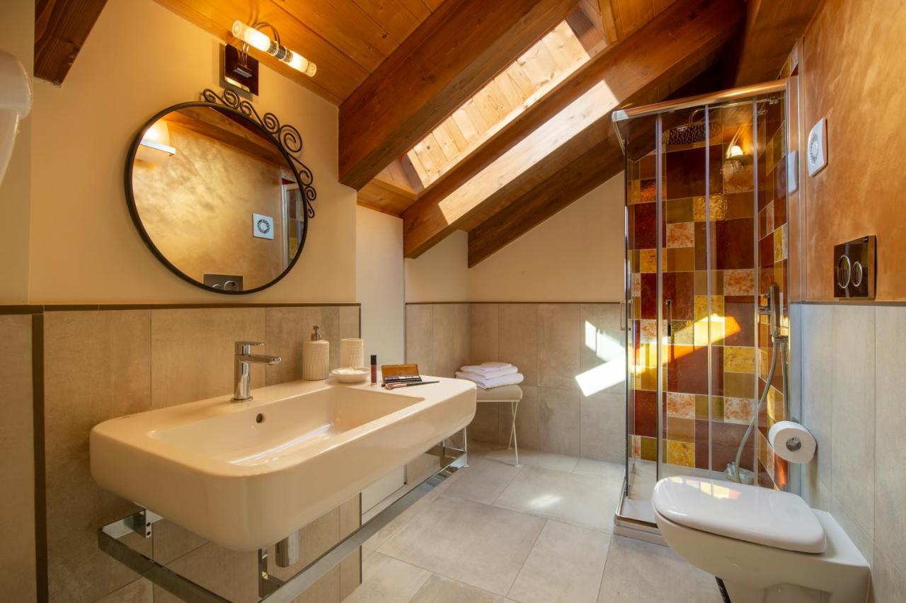 Donna Sofi Holiday House 아제롤라 외부 사진